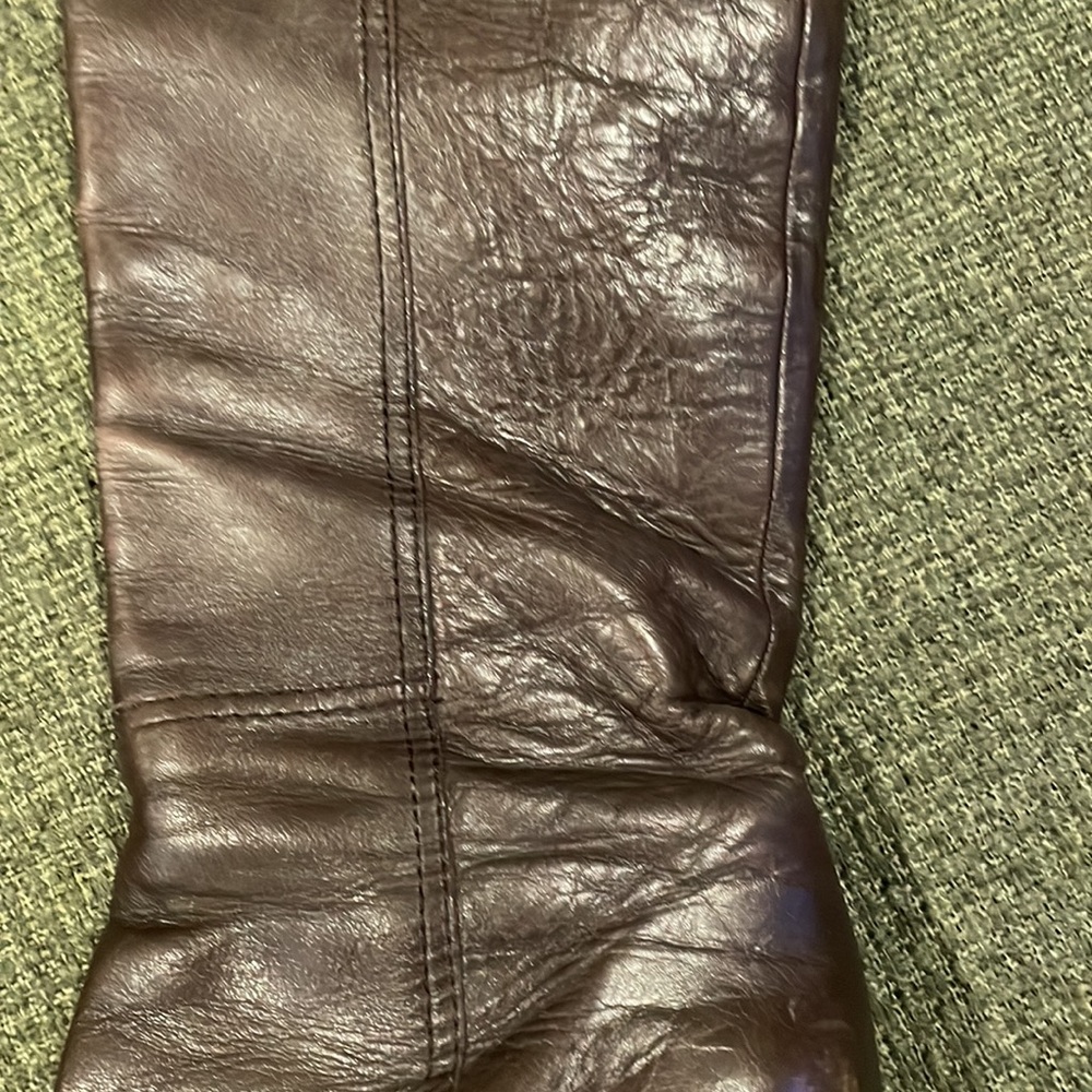Burberry Dark Brown Knee-High Leather Boots (sz 39 1/2) - Picture 10 of 14